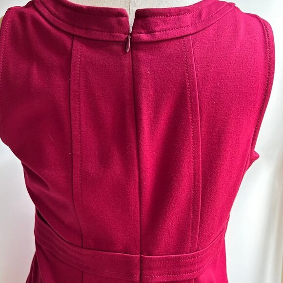 Talbots Size 14 Petite Red\Burgundy Sleeveless Sheath Ponte Knit Dress - Picture 2 of 7